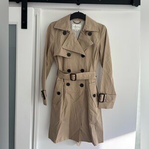 Banana Republic Beige Double-Breasted Trench Coat